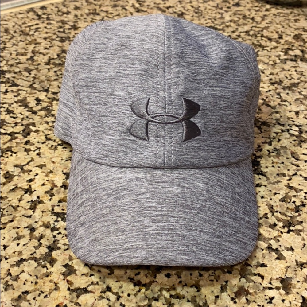 Under Armour hat